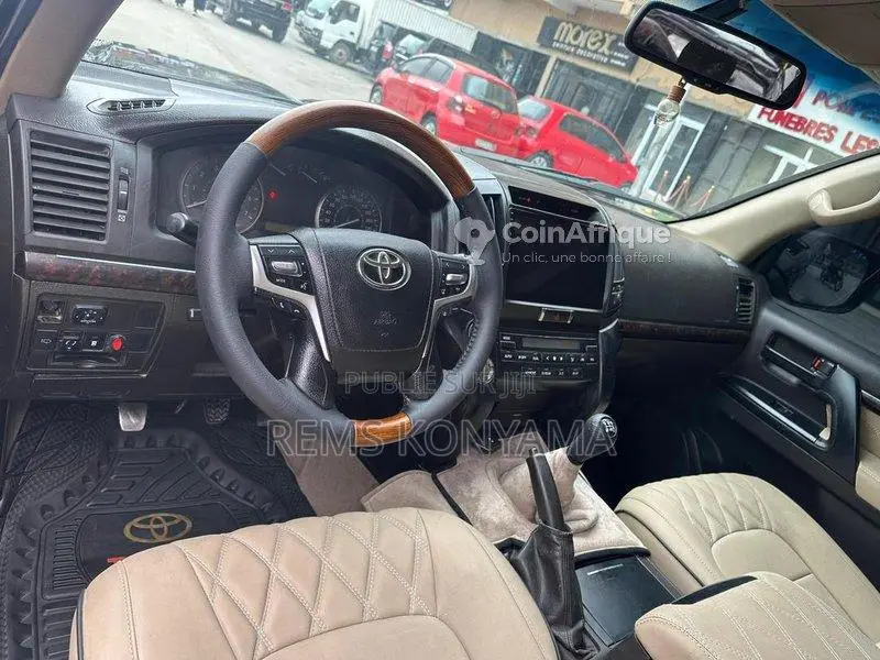 Toyota Land Cruiser Gxr  2021