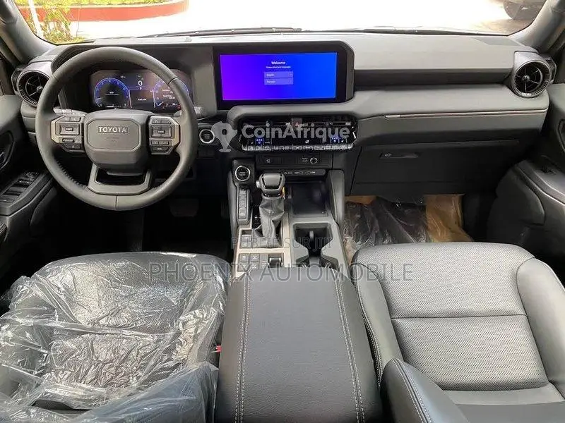 Toyota Prado 2024