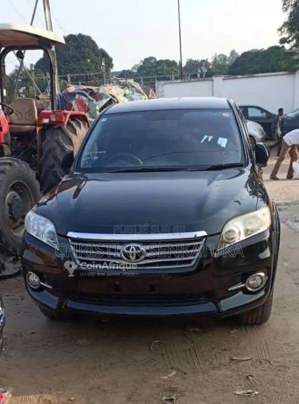 Toyota Vanguard 2015