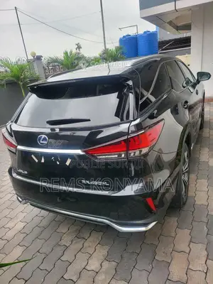 Lexus RX 450H 2022