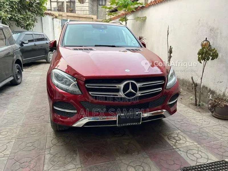 Mercedes-Benz 350 2018