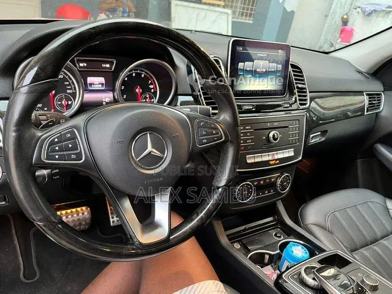 Mercedes-Benz 350 2018