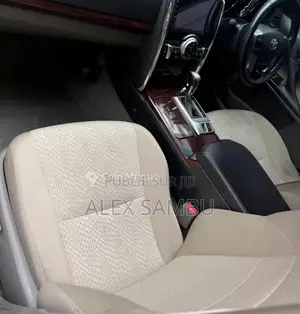 Toyota Mark X 2013