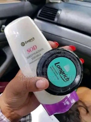 Photo - Produits De Qualité Pour Le Soin De Votre Peau