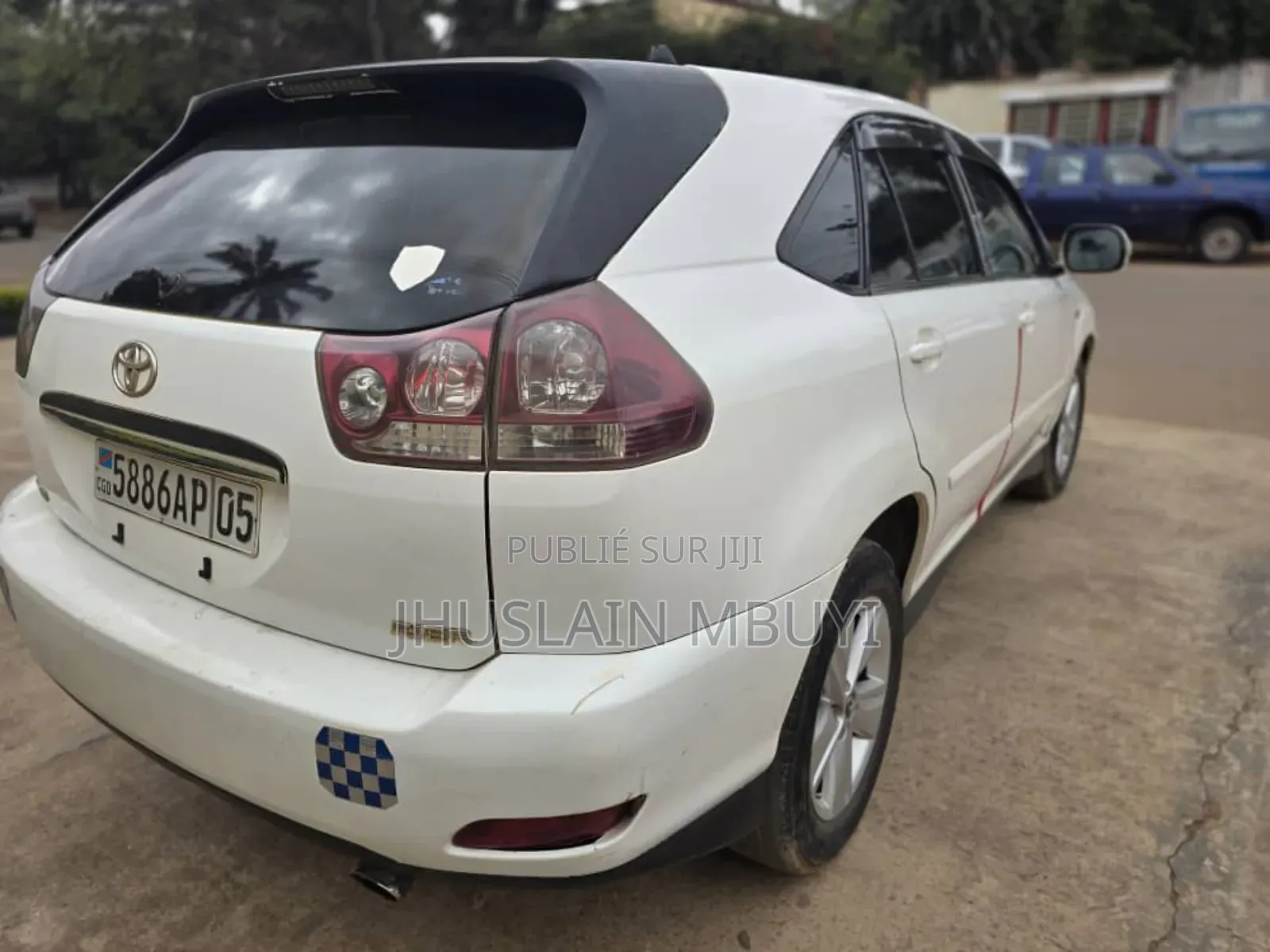 Toyota Harrier 2.4 2012 Blanc