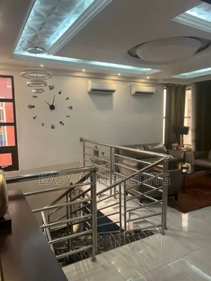 4chbre Villa dans Villa, Limete à Vendre