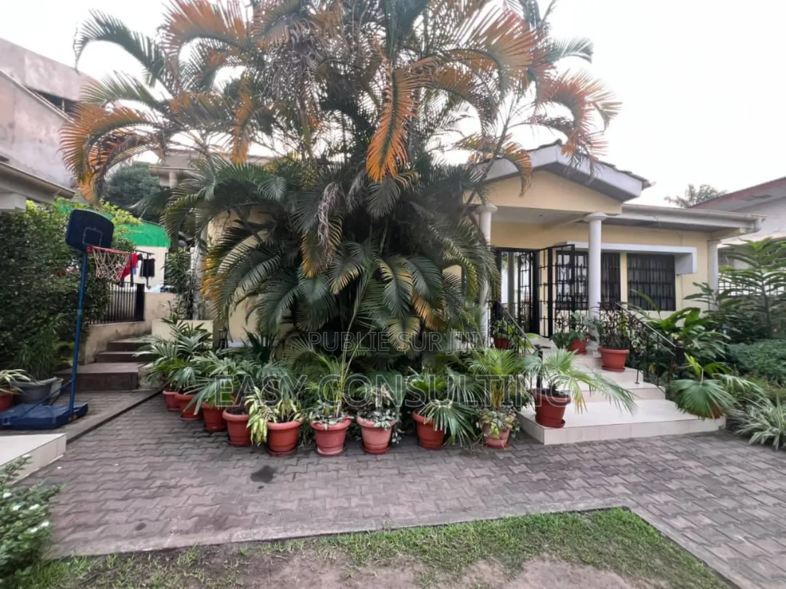 3chbre Maison dans Parcelle, Ngaliema à Vendre