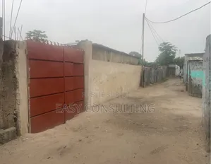 2chbre Villa dans Villa, Ngaliema à Vendre