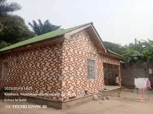 Photo - 3chbre Maison dans Nsele à Vendre