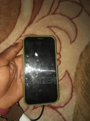 Photo - Pomme iPhone 12 128 GB Bleu