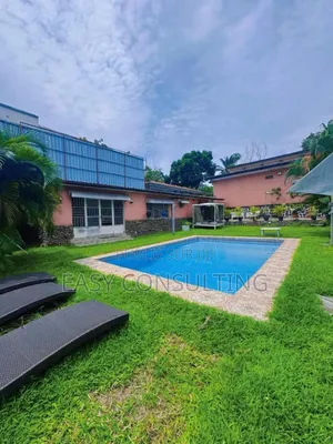 4chbre Villa dans Ngaliema à Vendre