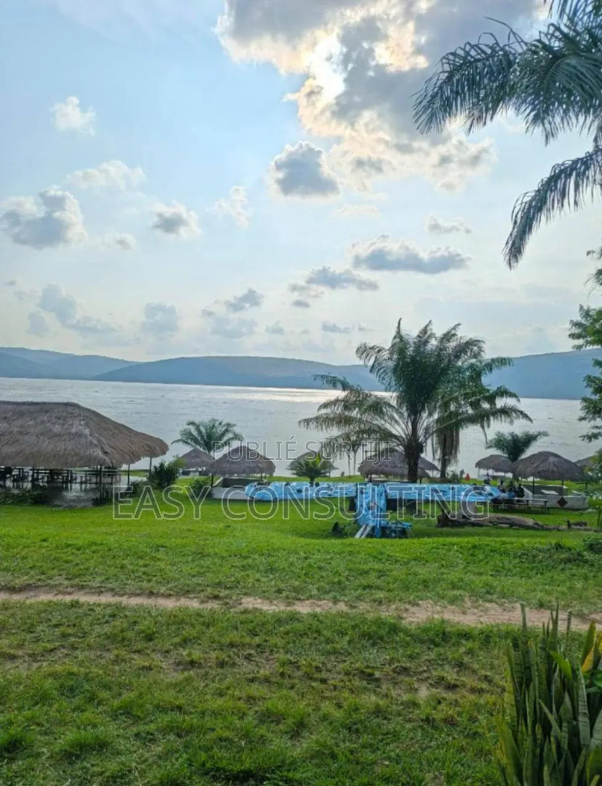 Furnished 6chbre Villa dans Grande Maison D'Un, Maluku à Vendre