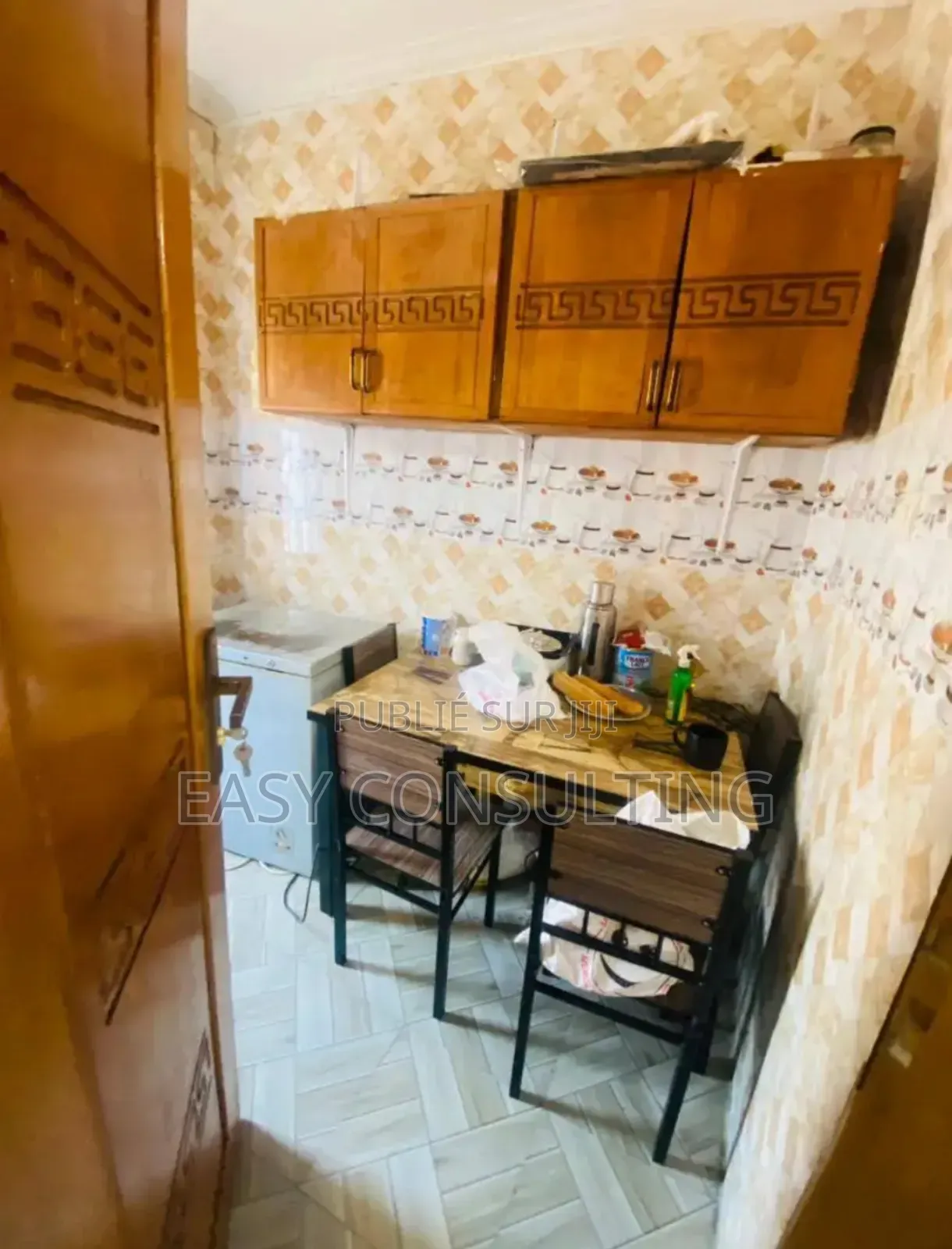 2chbre Villa dans Un Bâtiment, Ngaliema à Vendre