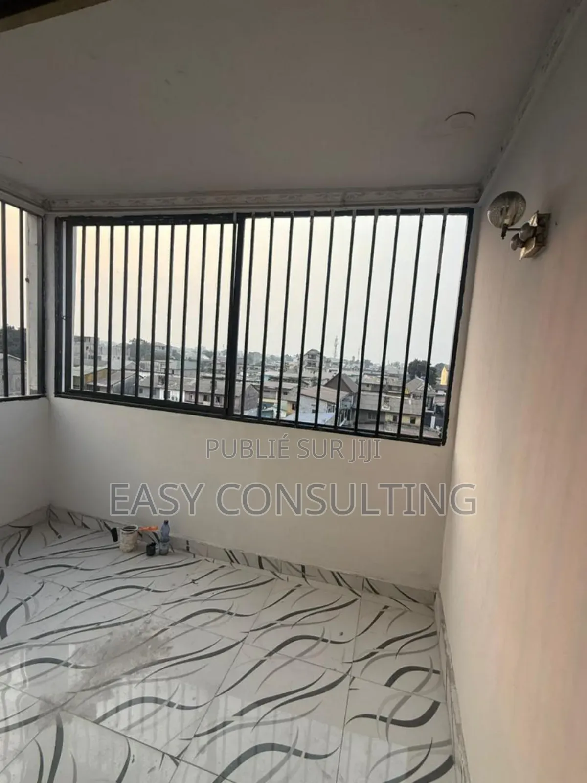 6chbre Villa dans Ngaliema à Vendre