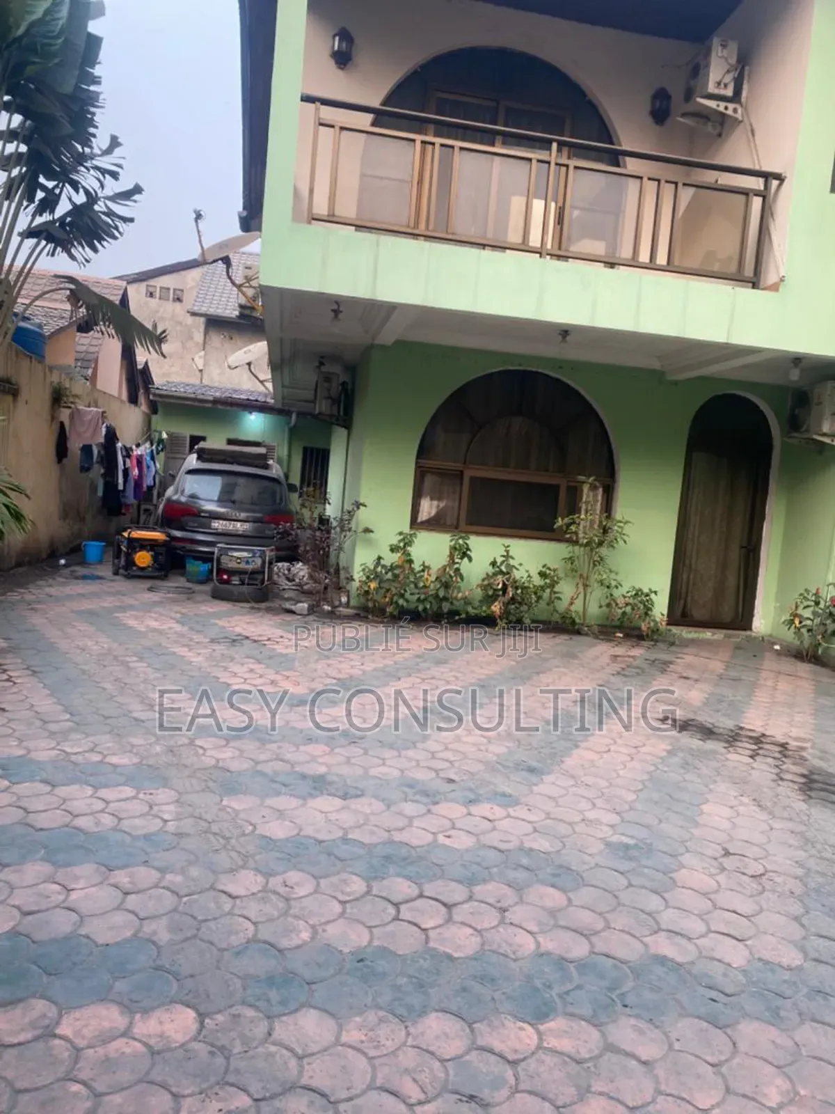 5chbre Villa dans Limete à Vendre