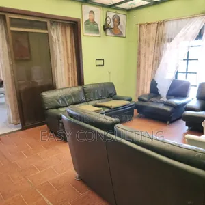 3chbre Villa dans Limete à Vendre