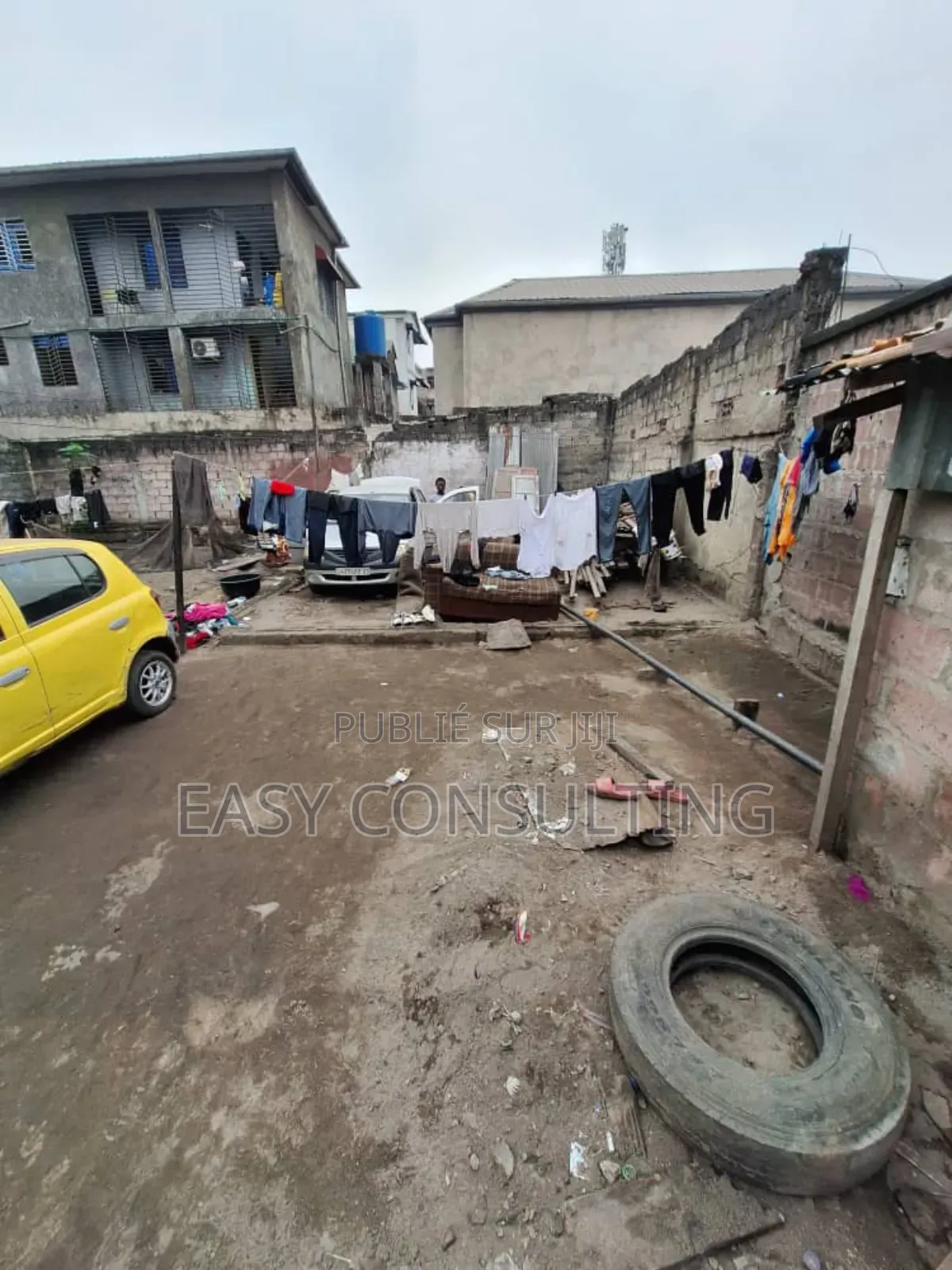 Terrain À Vendre Avec Possibilité De Morcellement – Limete