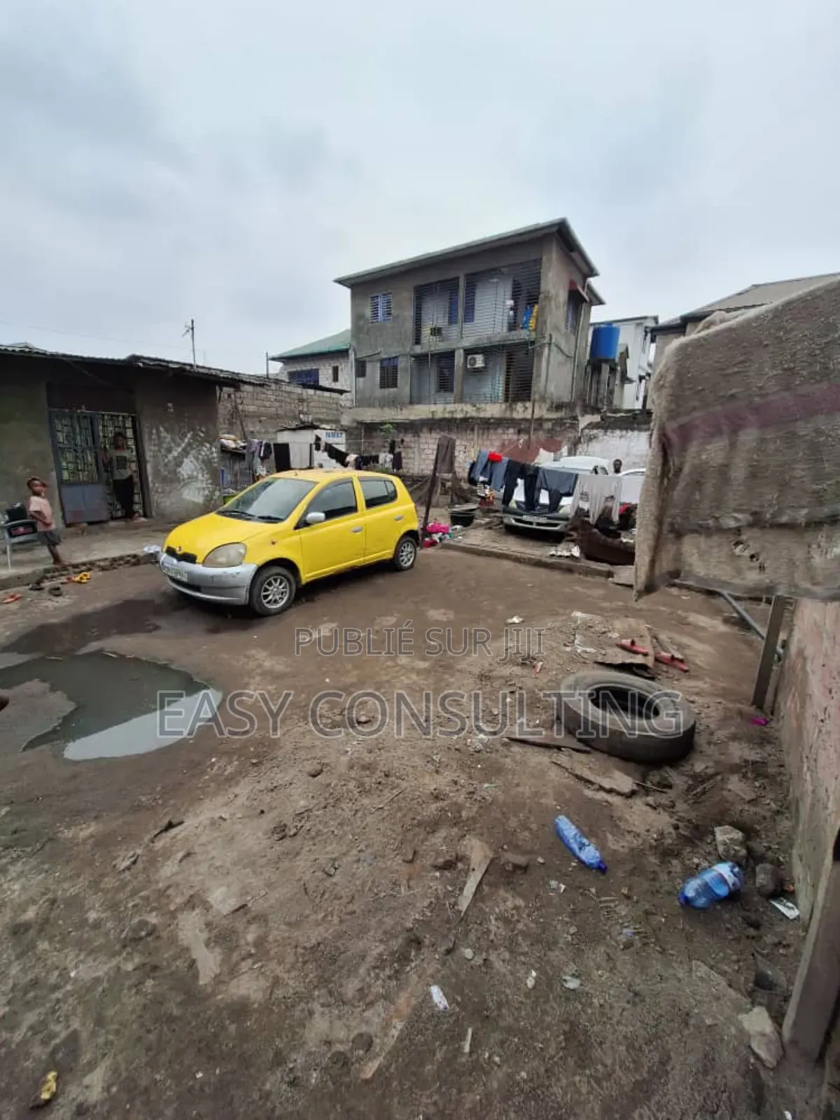 Terrain À Vendre Avec Possibilité De Morcellement – Limete