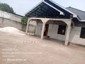 3chbre Maison dans Nsele à Vendre