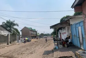 3chbre Maison dans Nsele à Vendre