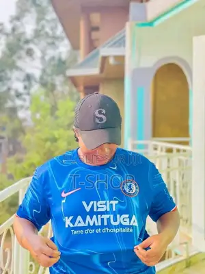 Photo - Vareuses Visit Kamituga Disponible