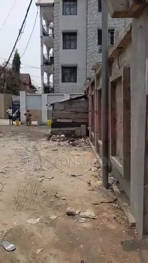 Parcelle À Vendre À Gb Ngaliema