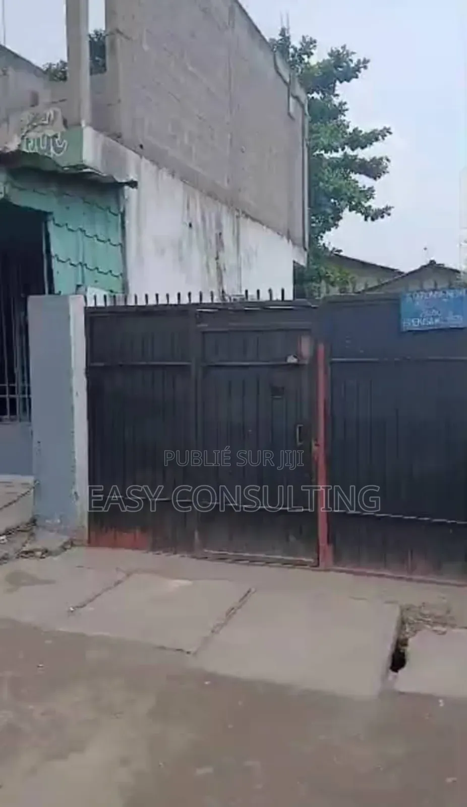 3chbre Maison dans Une Parcelle, Barumbu à Vendre