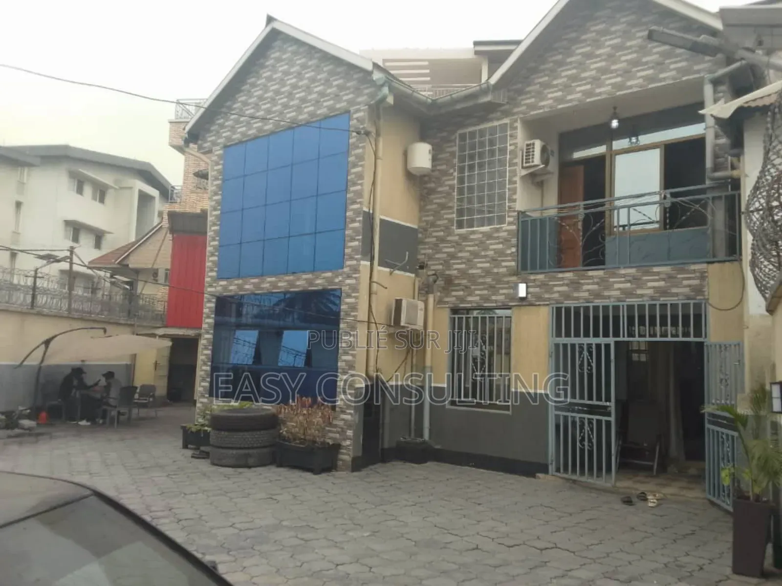 6chbre Villa dans Limete à Vendre