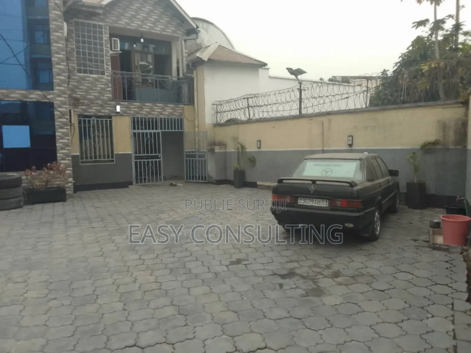 6chbre Villa dans Limete à Vendre