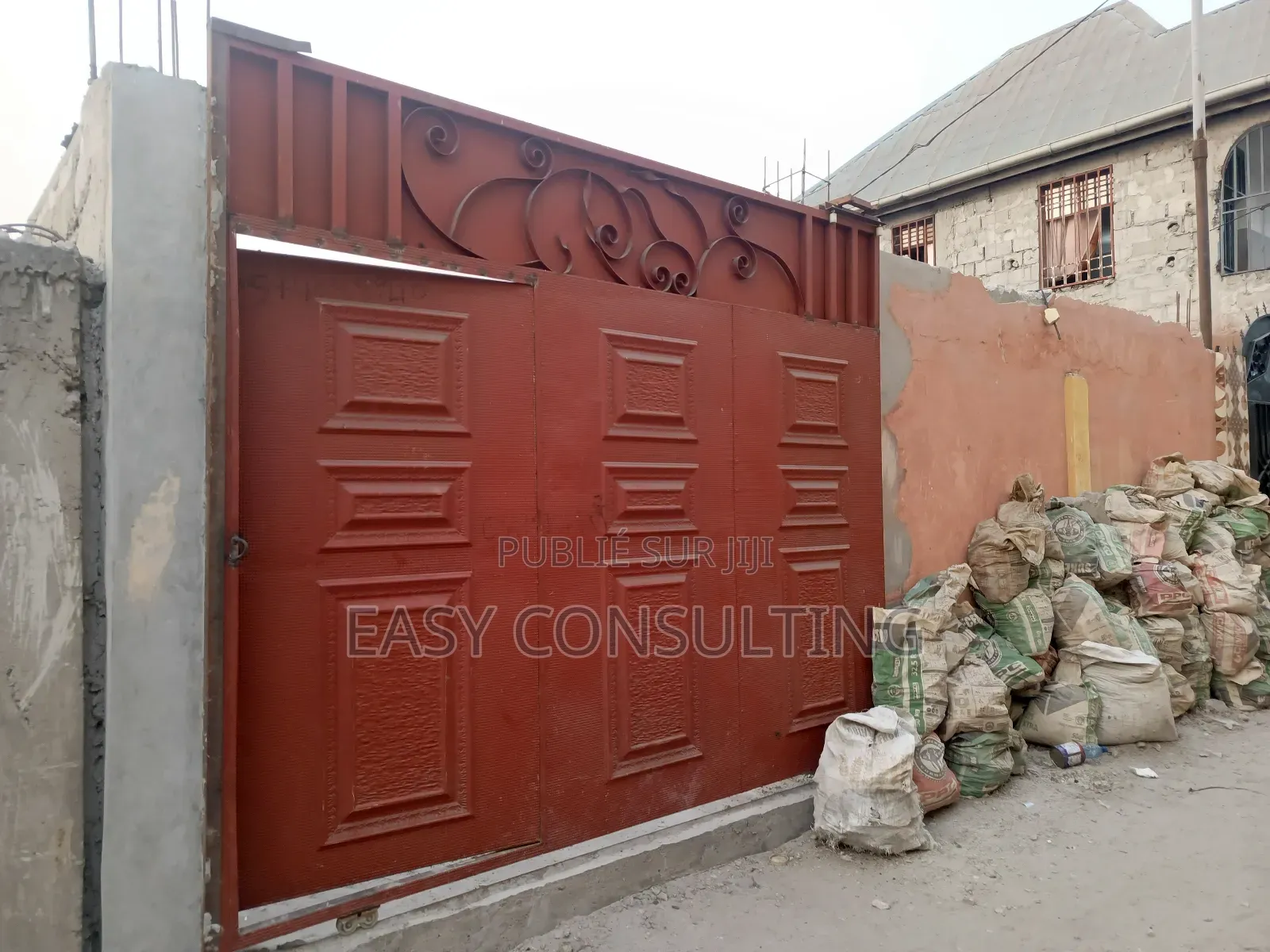 2chbre Maison dans Nsele à Vendre