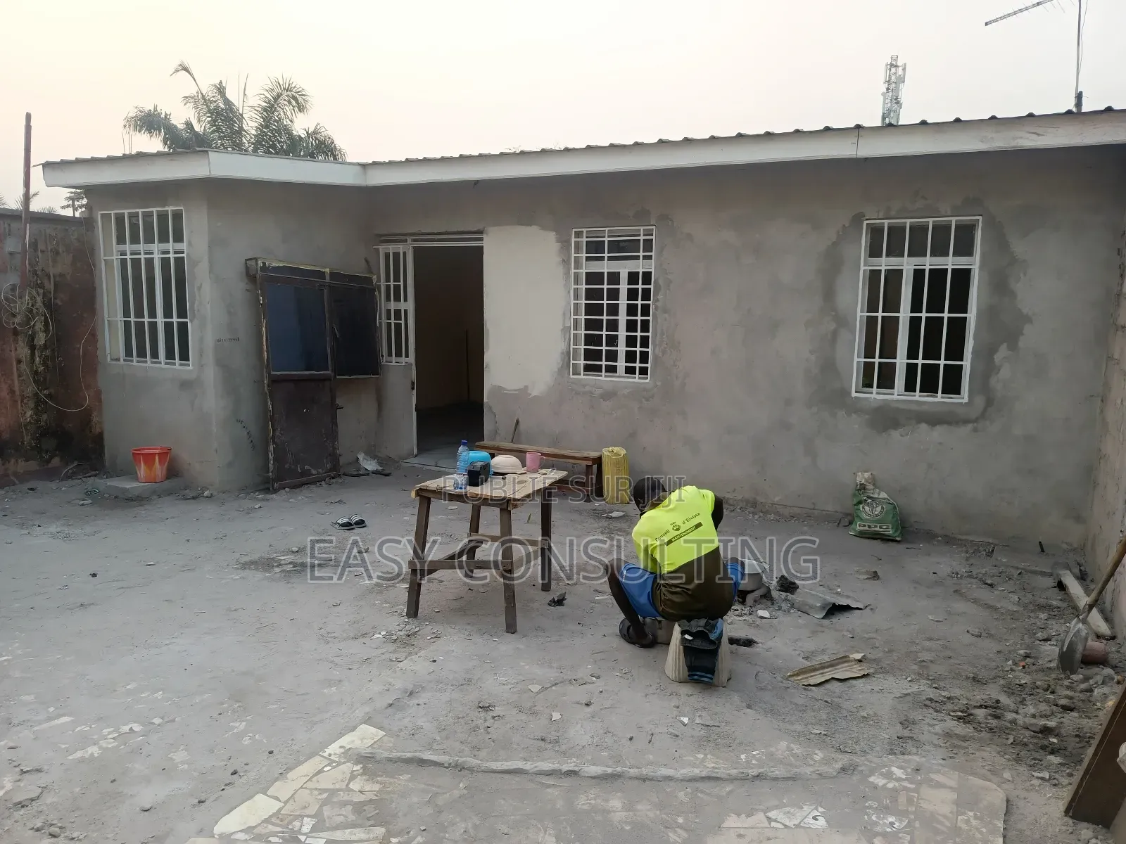 2chbre Maison dans Nsele à Vendre