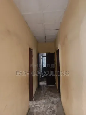 3chbre Villa dans Camp Pm, Nsele à Vendre