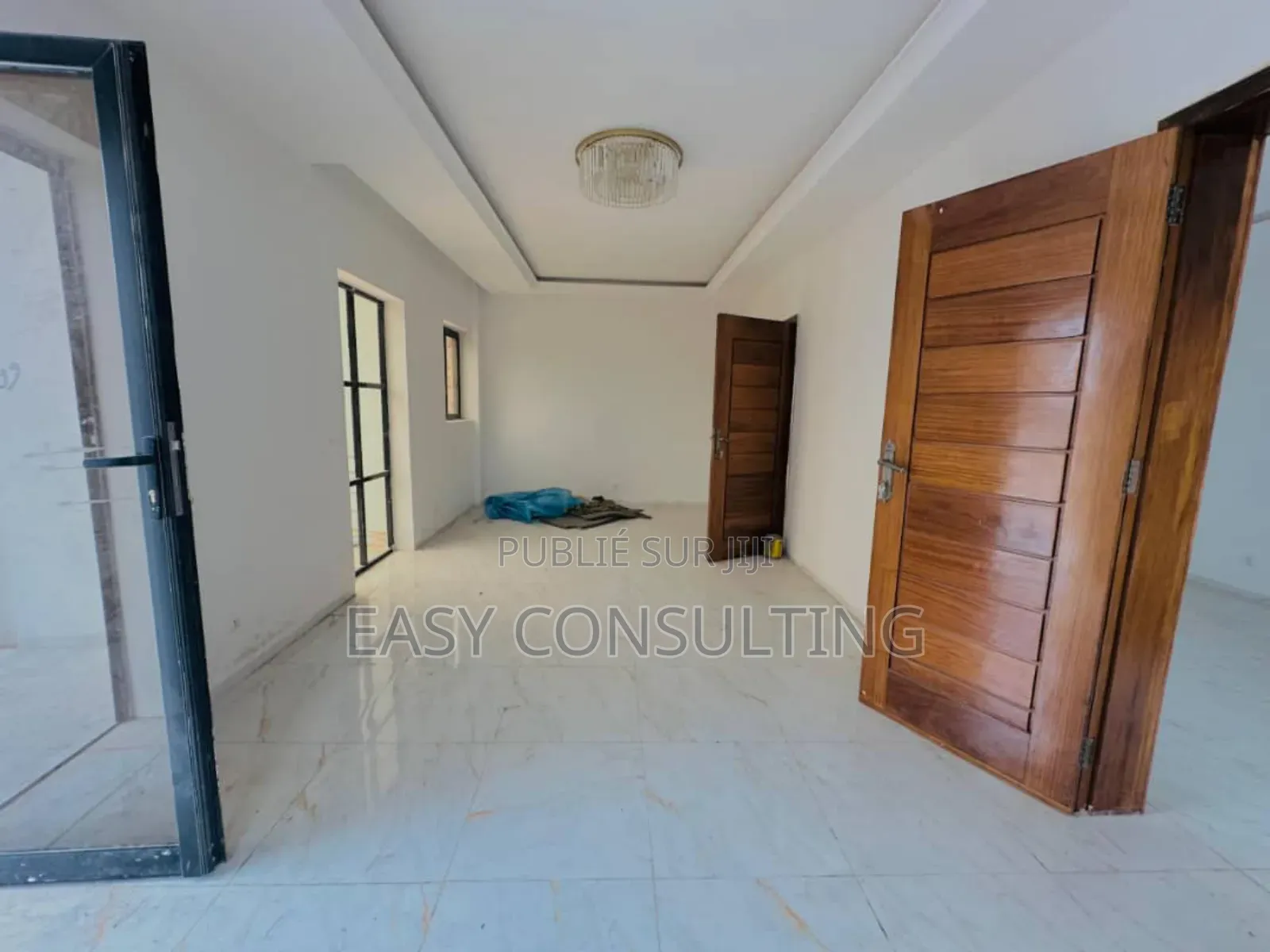 3chbre Villa dans Ngaliema à Vendre