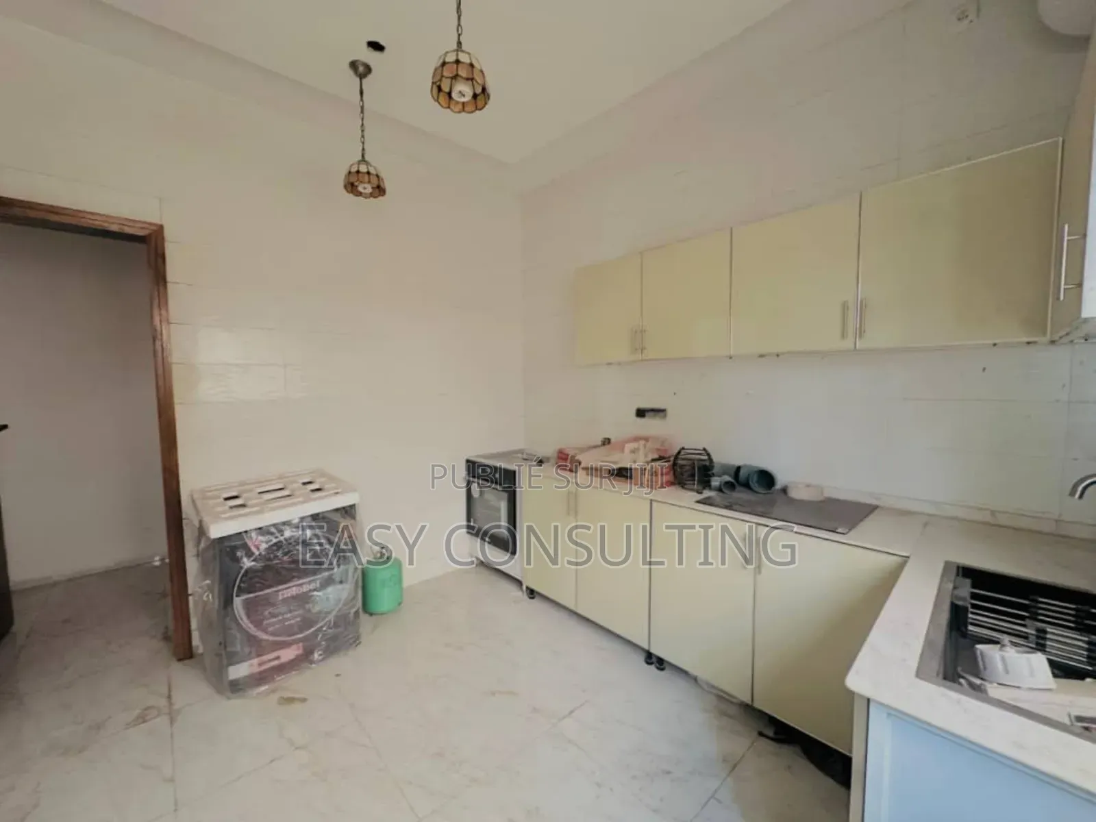 3chbre Villa dans Ngaliema à Vendre