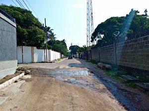 4chbre Maison dans Parcelle Morcellable, Ngaliema à Vendre