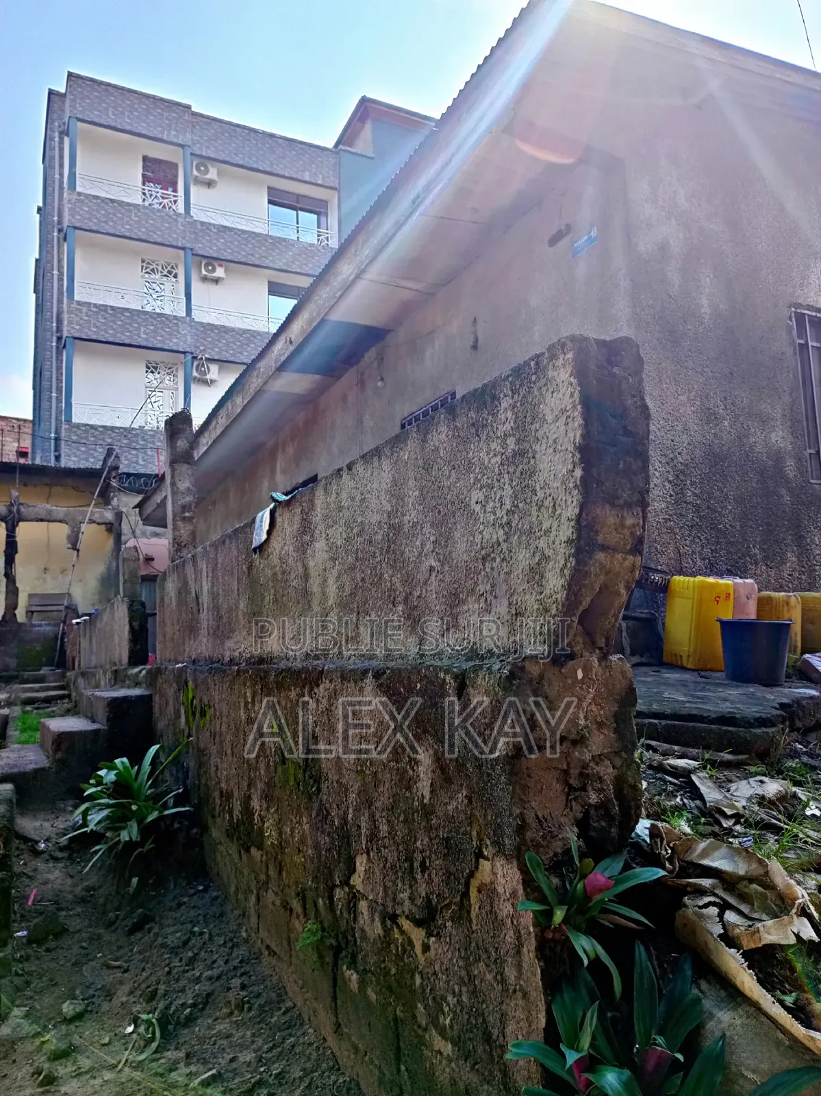 4chbre Maison dans Parcelle Morcellable, Ngaliema à Vendre