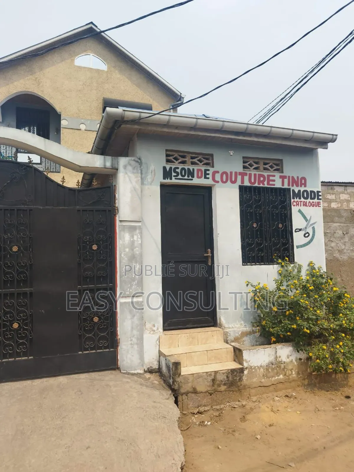 4chbre Villa dans Mont-Ngafula à Vendre