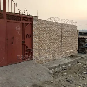 2chbre Villa dans Q13, Ndjili à Vendre