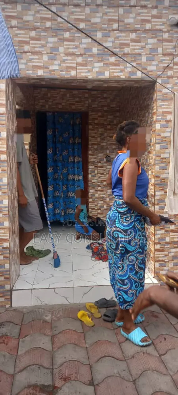 2chbre Villa dans Q13, Ndjili à Vendre