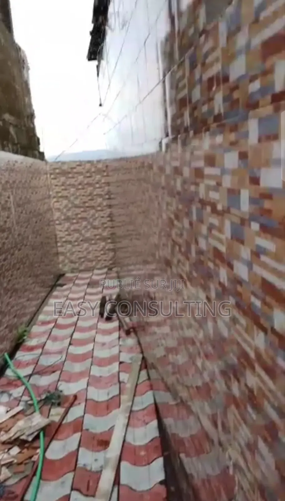 2chbre Villa dans Q13, Ndjili à Vendre