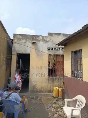 2chbre Villa dans Saïo 24, Ngiri-Ngiri à Vendre