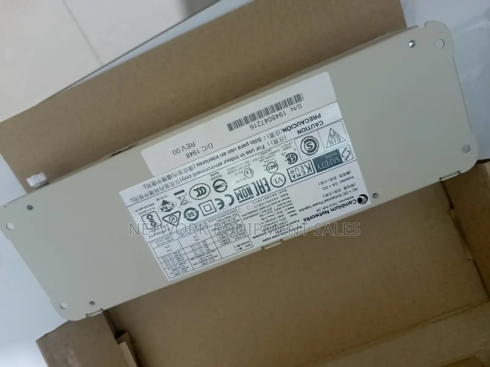 Injecteur Poe Cambium Networks Ac+Dc – Compact, Puissant, Polyvalent.