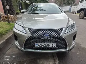 Photo - Lexus RX 450h 3.5 Hybrid AWD 2022 Gris