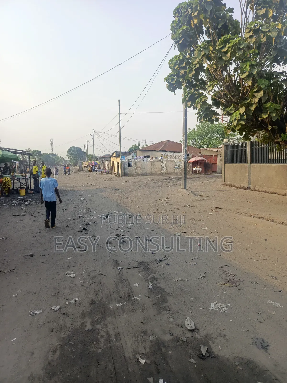 1chbre Villa dans Quartier 5, Ndjili à Vendre