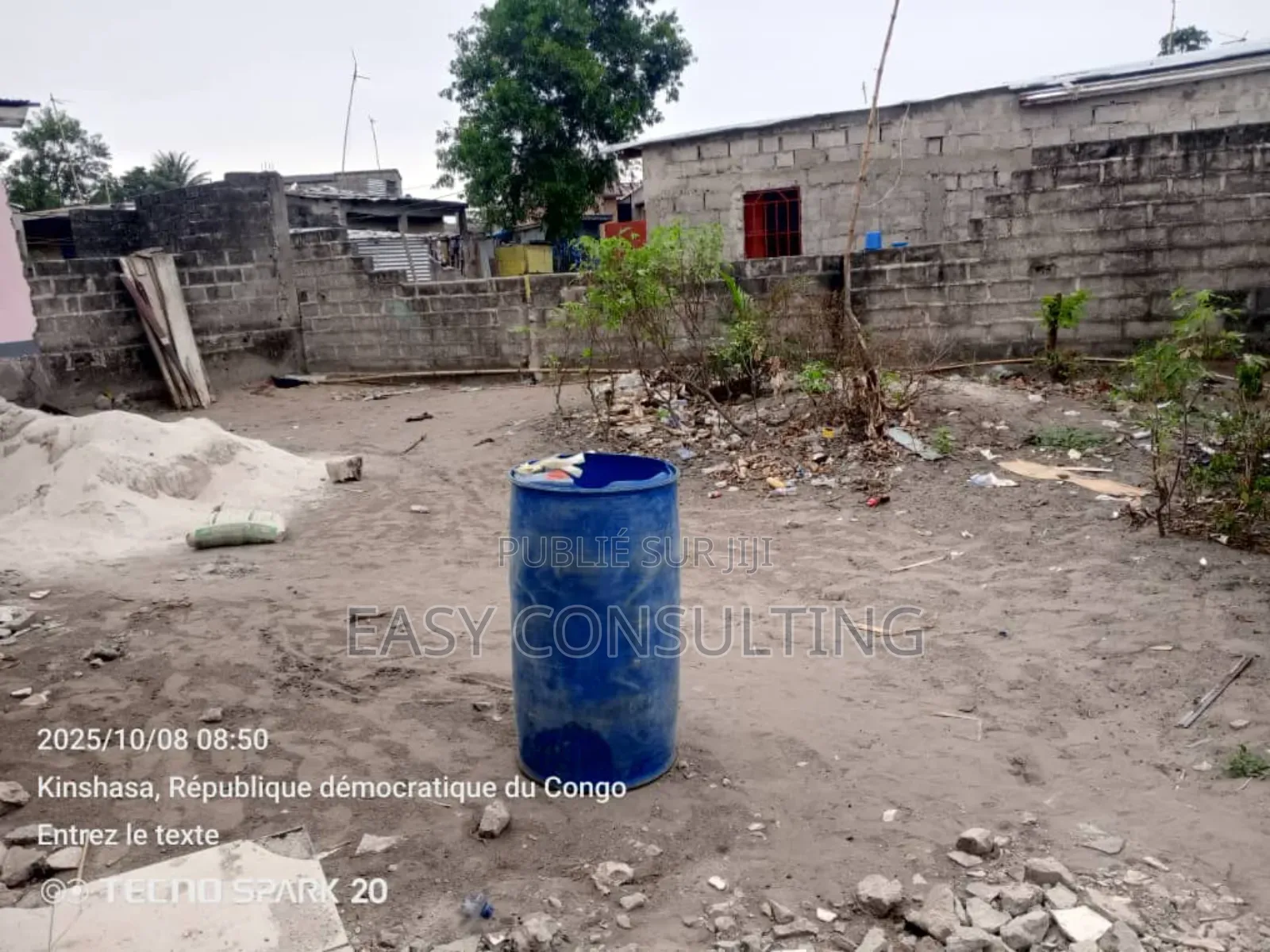 1chbre Villa dans Kinkole, Nsele à Vendre