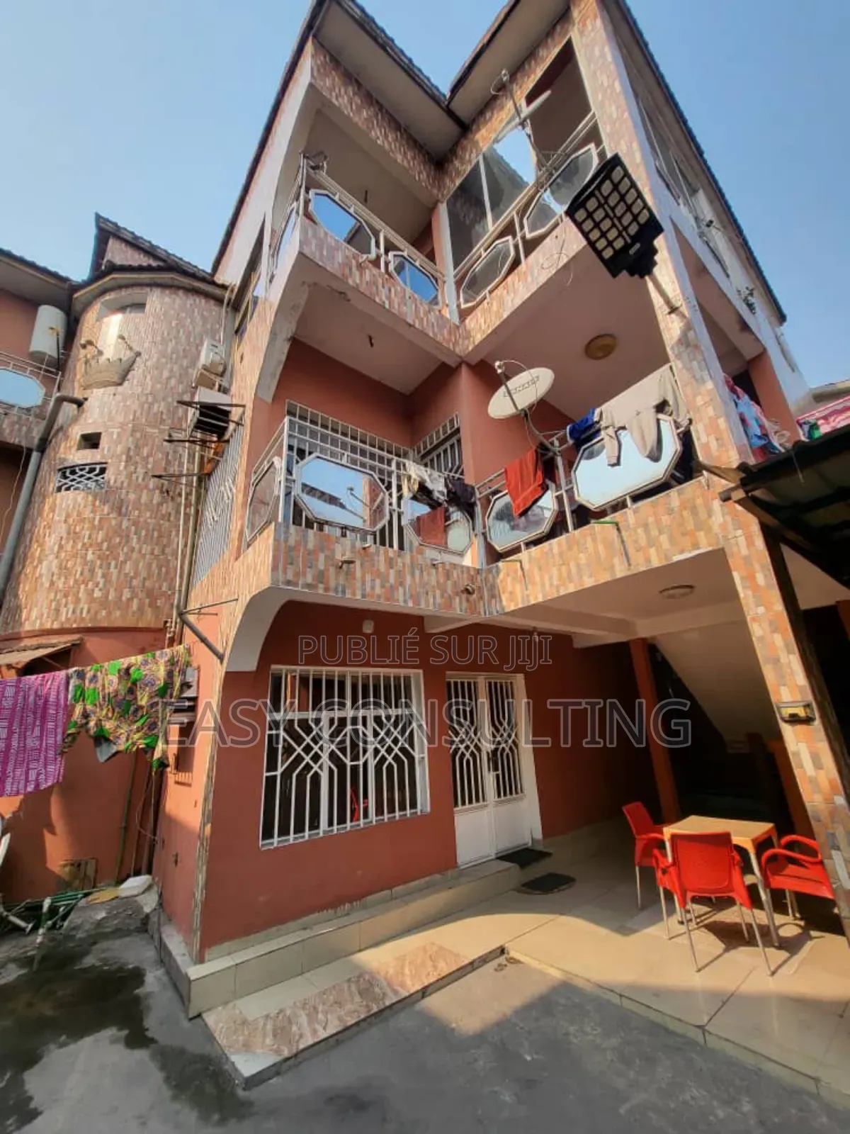 3chbre Villa dans Funa Forgeron, Limete à Vendre