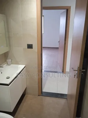 2chbre Appartement dans Bralima Flambeau, Barumbu à Vendre