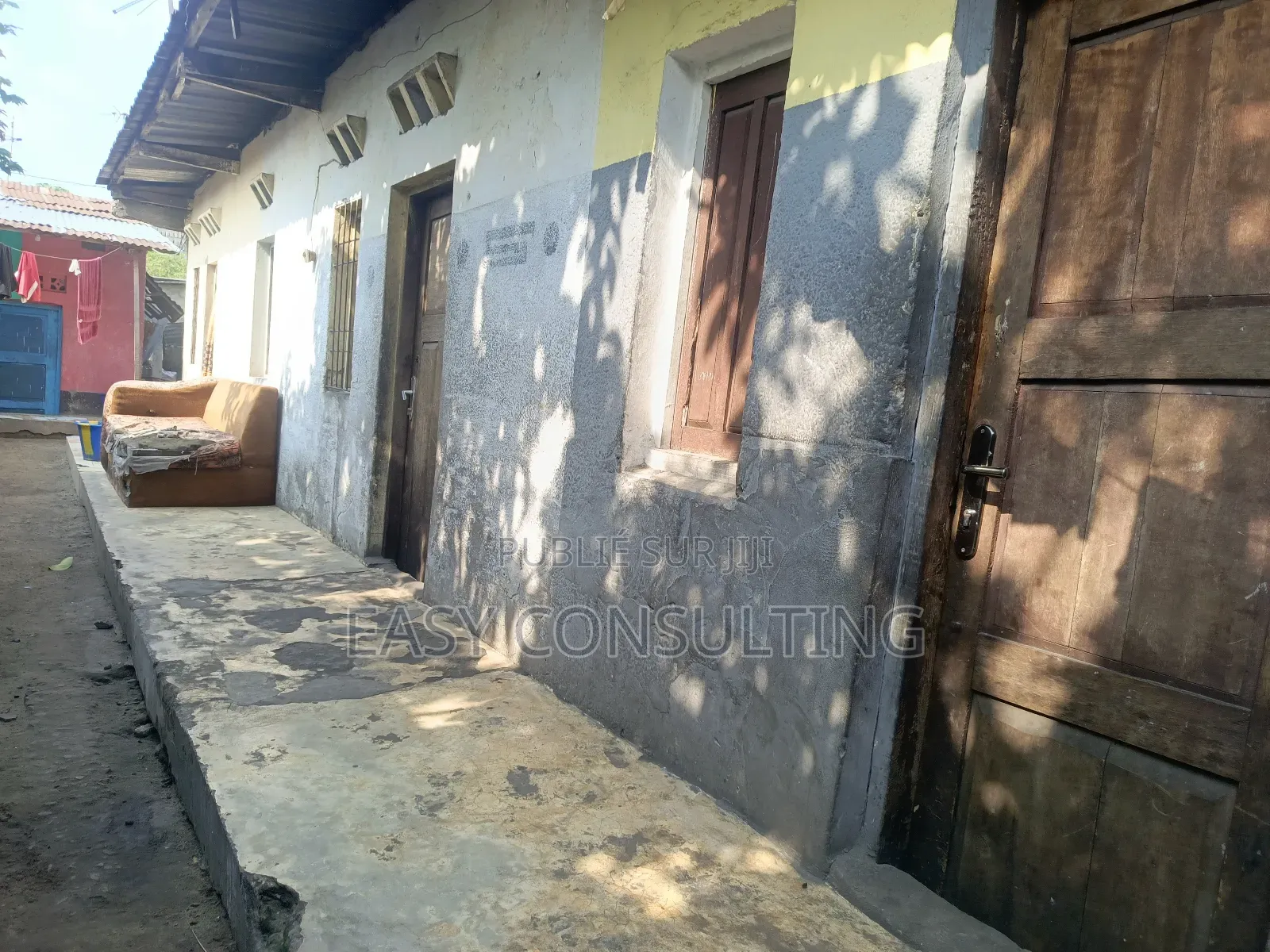 1chbre Villa dans Quartier 13, Ndjili à Vendre