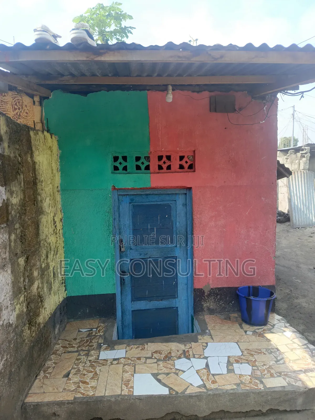 1chbre Villa dans Quartier 13, Ndjili à Vendre