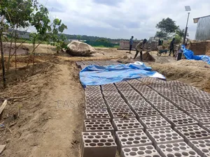 Vente Des Terrains Vide N’Djili Brasserie – N’Sele